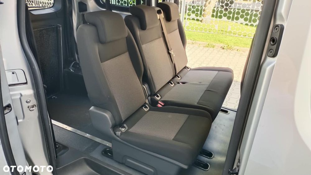 Peugeot Traveller L1 2.0 EAT6 Business - 13