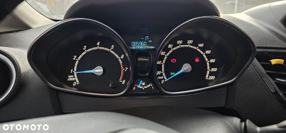 Ford Fiesta 1.0 EcoBoost Titanium - 8