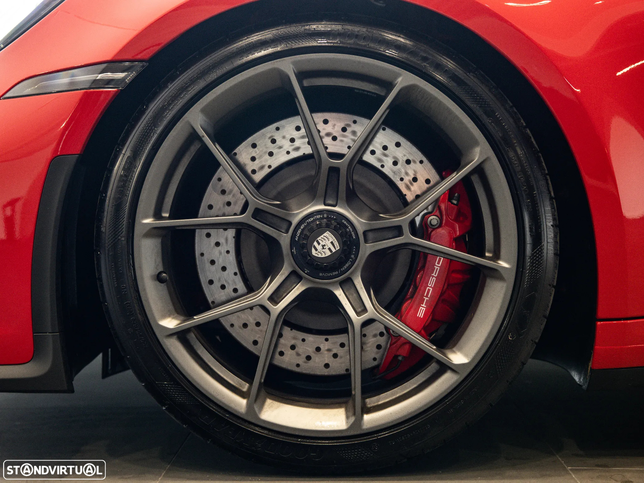 Porsche 911 (992) GT3 Touring Package PDK - 19