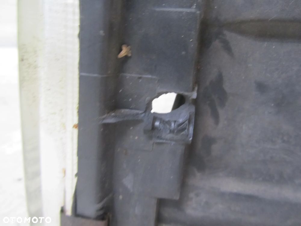 iveco daily 99->reflektor prawy przód uk - 5