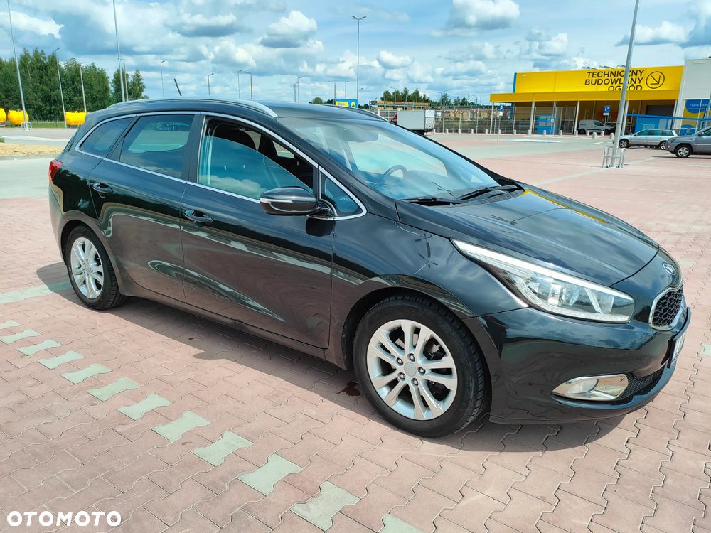 Kia Ceed - 1