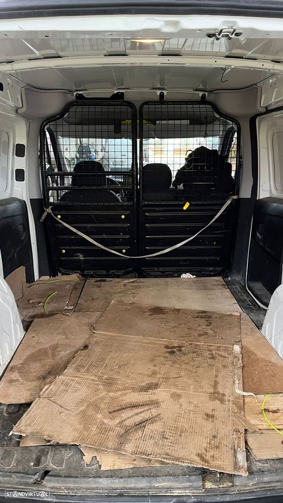 Fiat DOBLO - 4