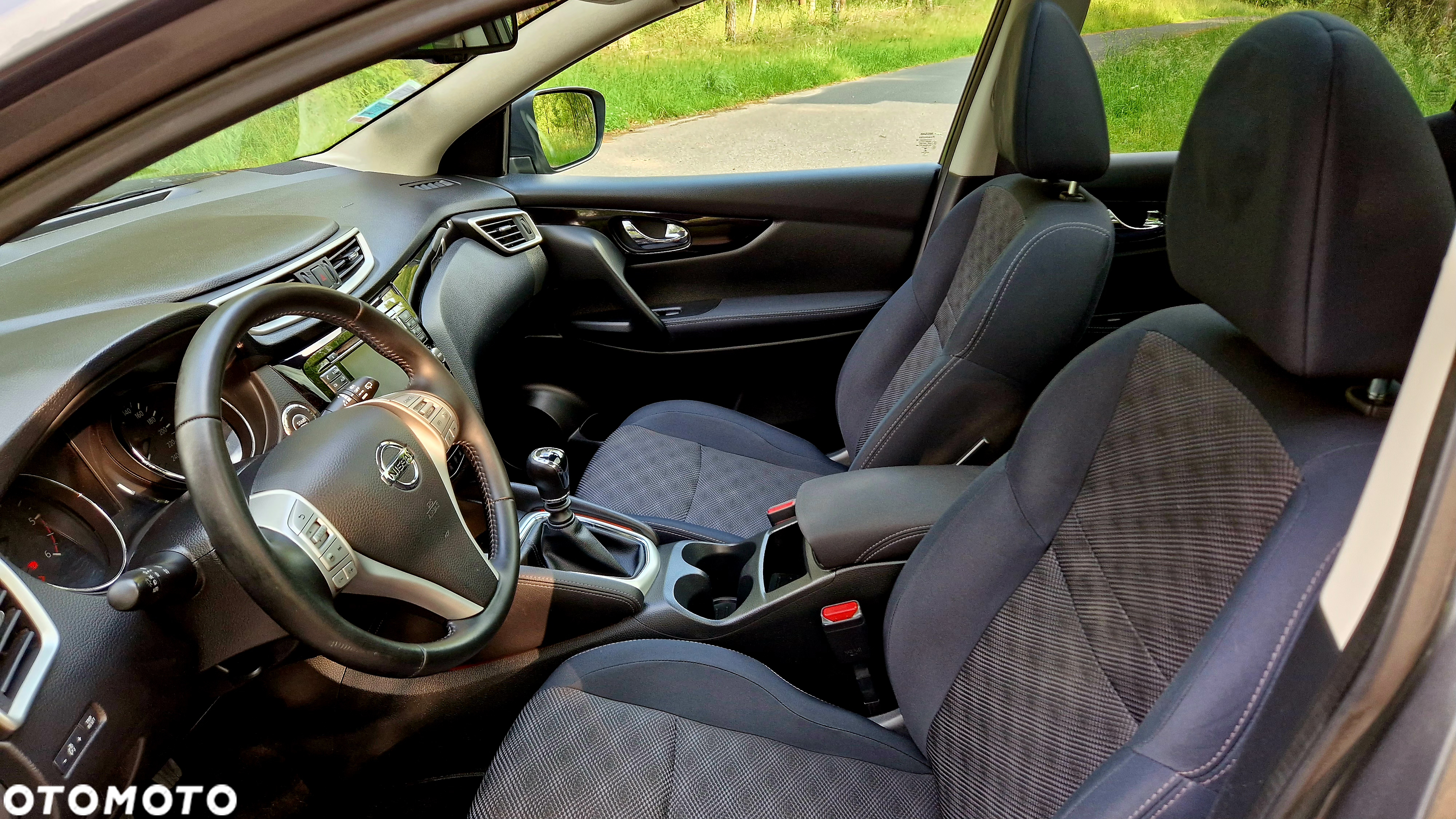 Nissan Qashqai 1.5 dCi Tekna - 10