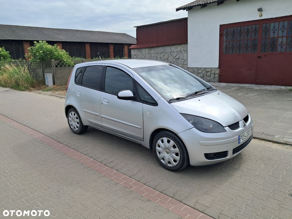 Mitsubishi Colt - 5