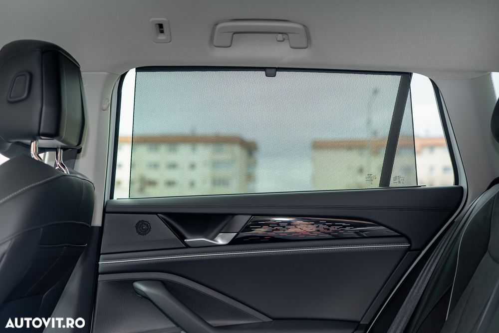 Volkswagen Passat 2.0 TDI SCR DSG Elegance - 27