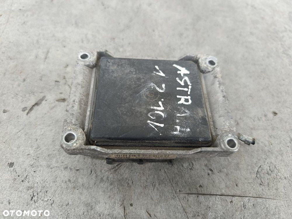 KOMPUTER, STEROWNIK OPEL ASTRA H 55558787  0261208396 1.2 16V - 4