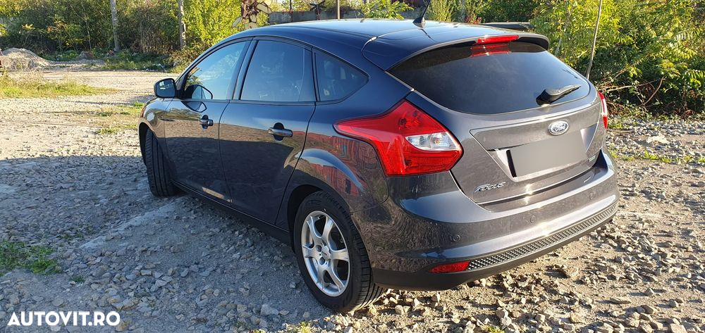 Ford Focus 1.0 EcoBoost Sport - 4