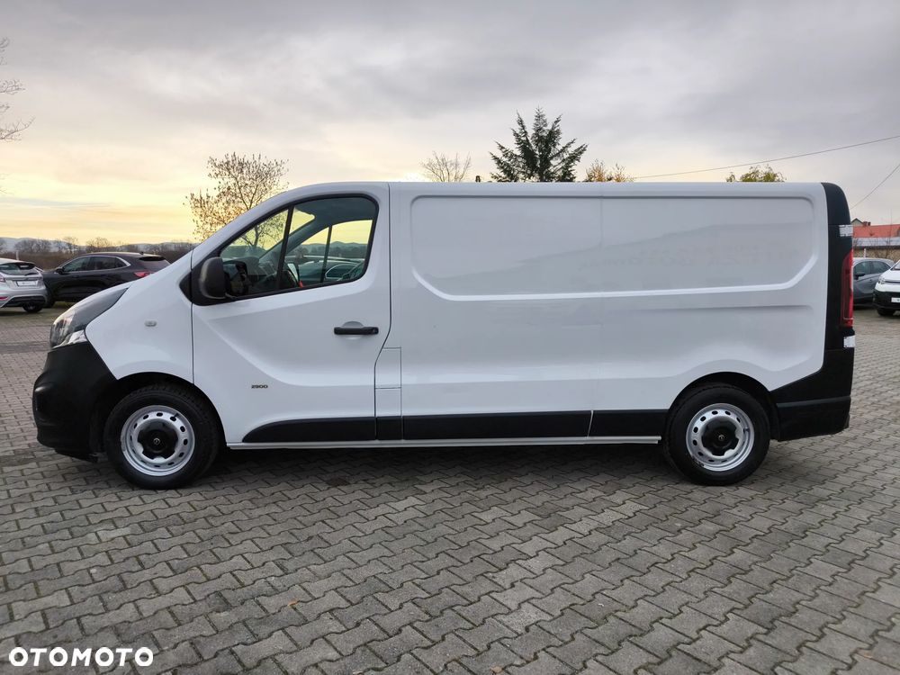 Opel Vivaro - 2
