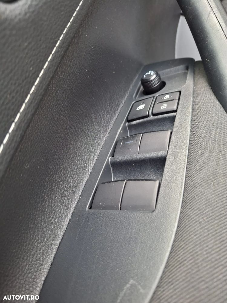 Toyota Corolla 1.8 HSD Eco - 10