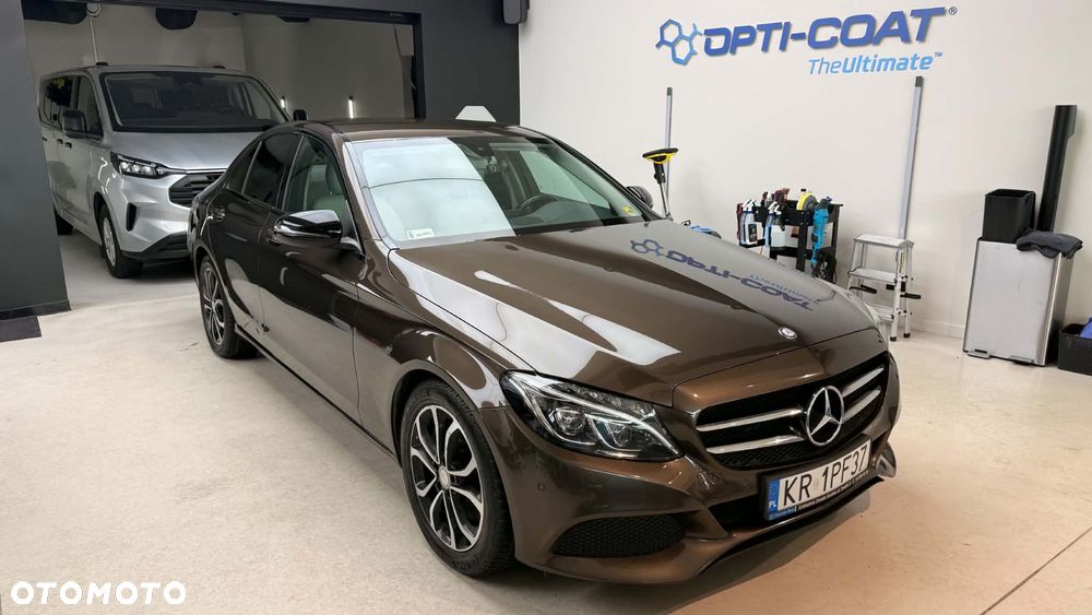 Mercedes-Benz Klasa C 300 7G-TRONIC - 19