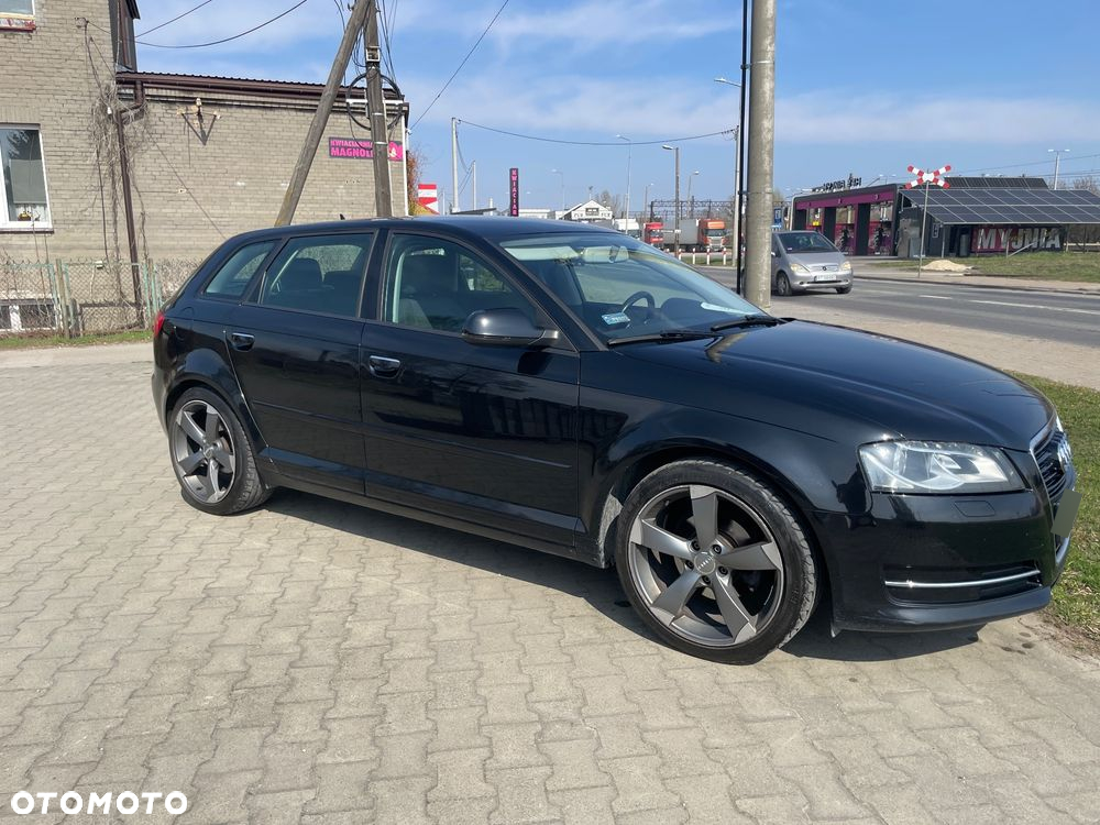 Audi A3 1.6 TDI Ambiente - 7
