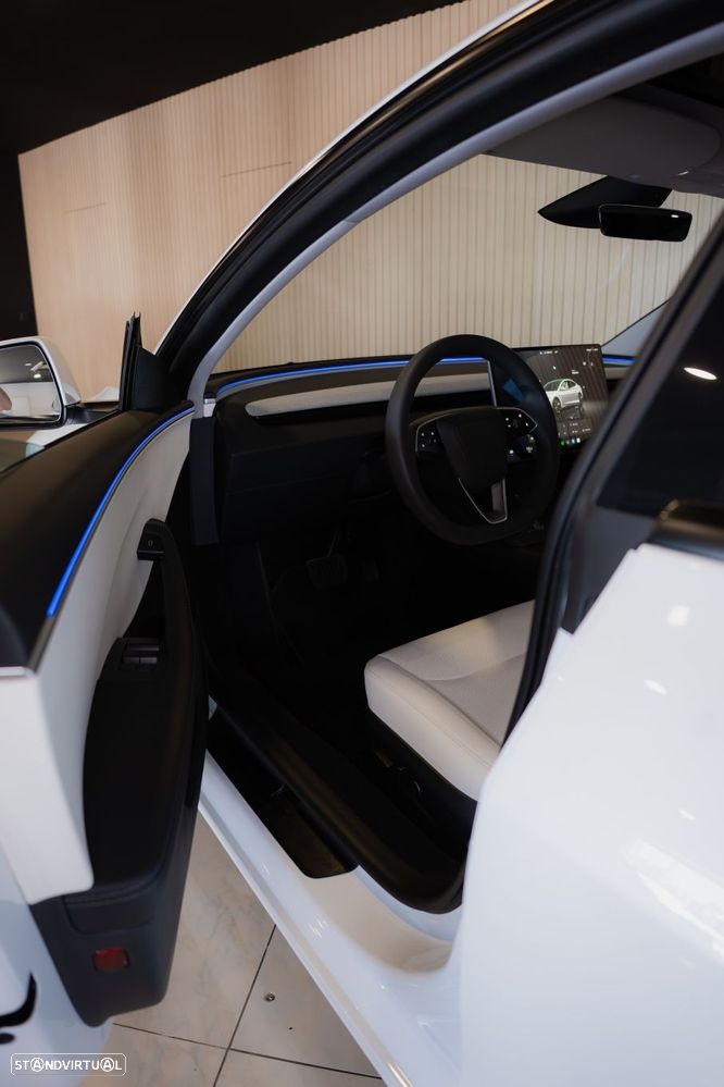 Tesla Model 3 Tração Traseira - 22