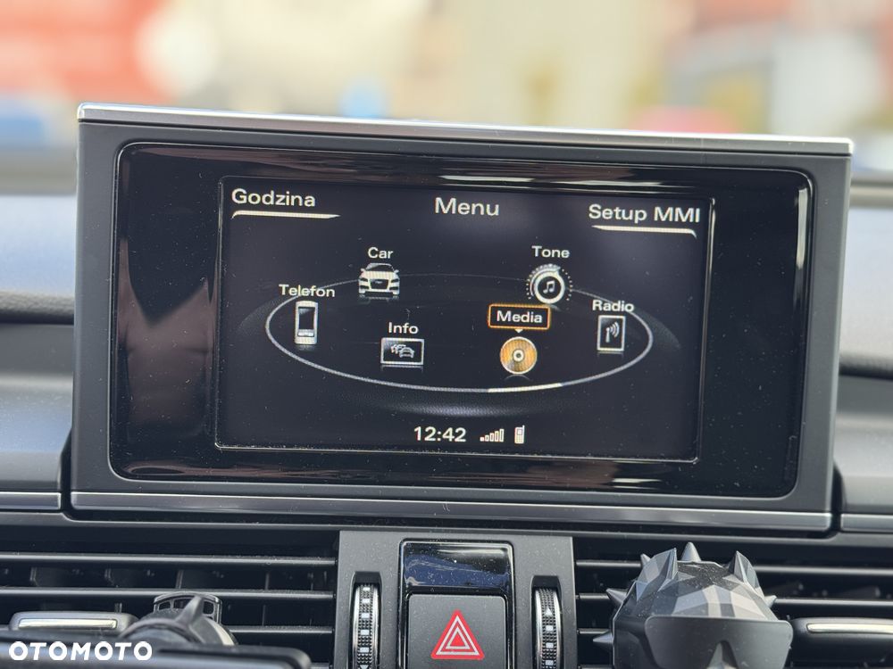Audi A6 Avant - 21