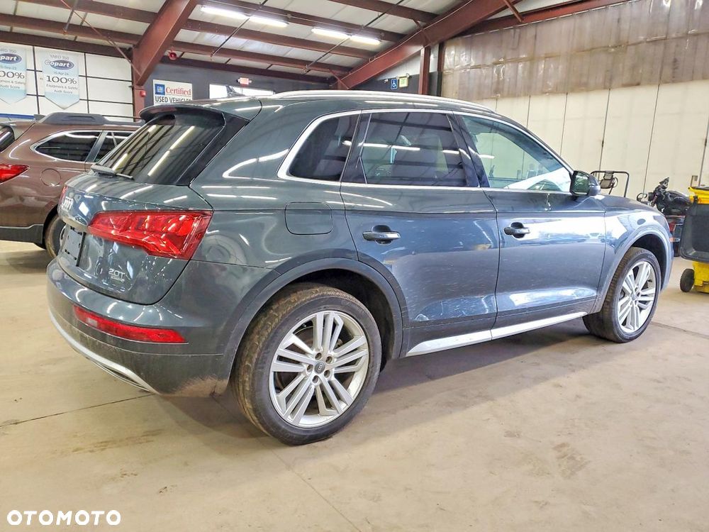 Audi Q5 2.0 TFSI Quattro S tronic design - 4