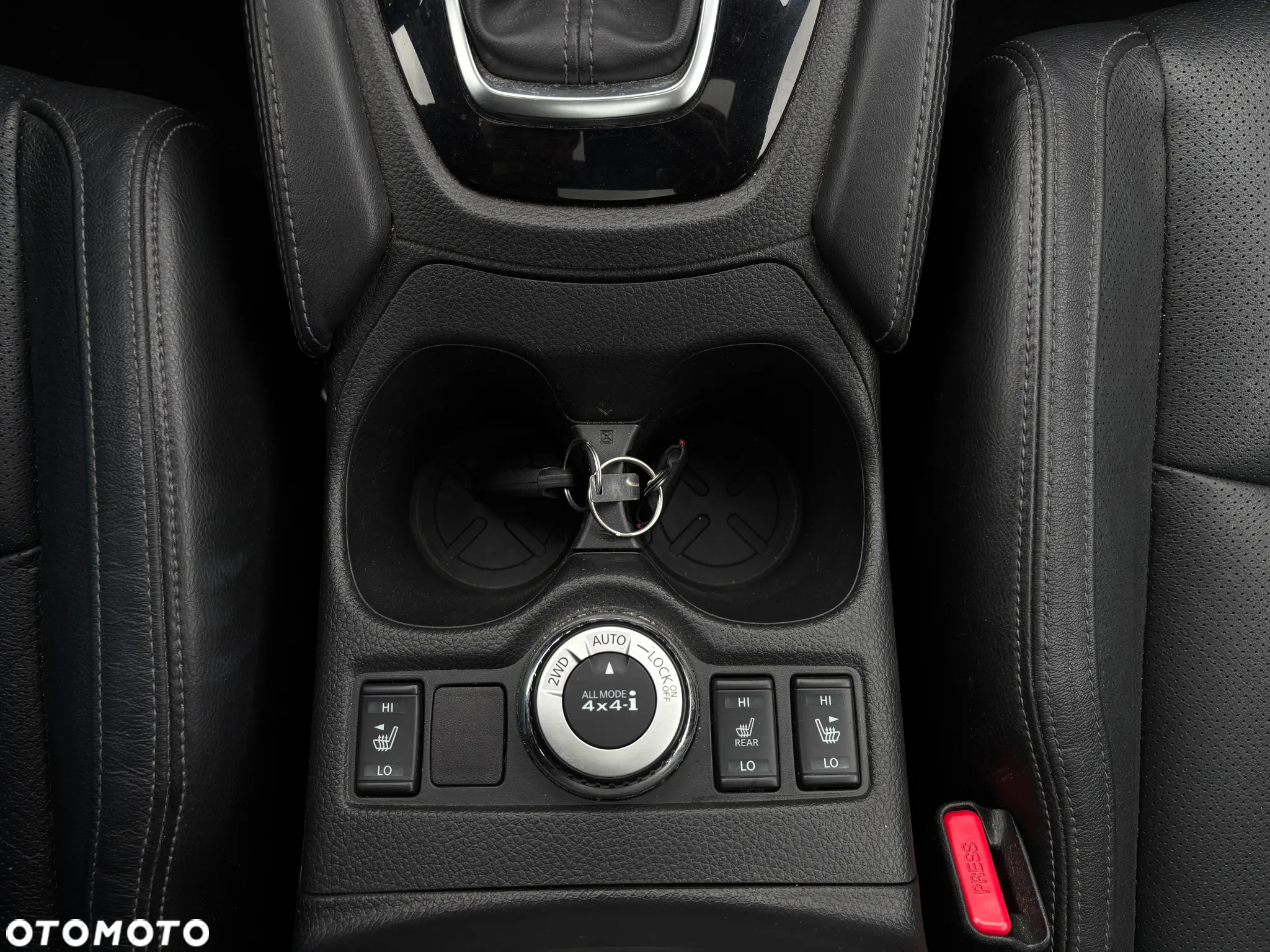 Nissan X-Trail - 18
