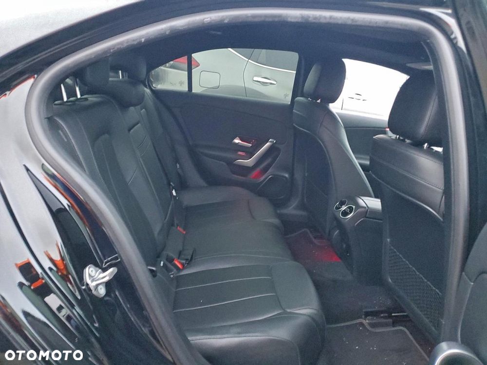 Mercedes-Benz Klasa A 220 4Matic 7G-DCT - 11