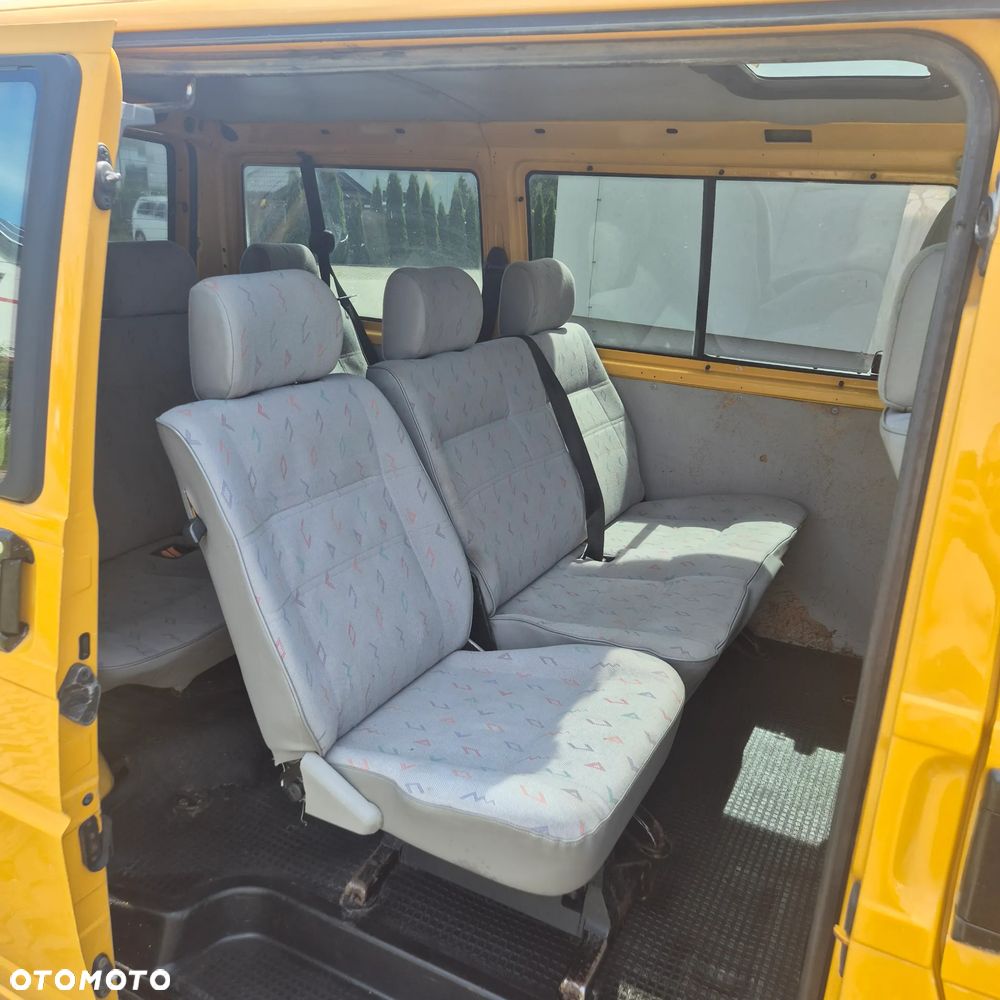 Volkswagen Transporter Standard - 11