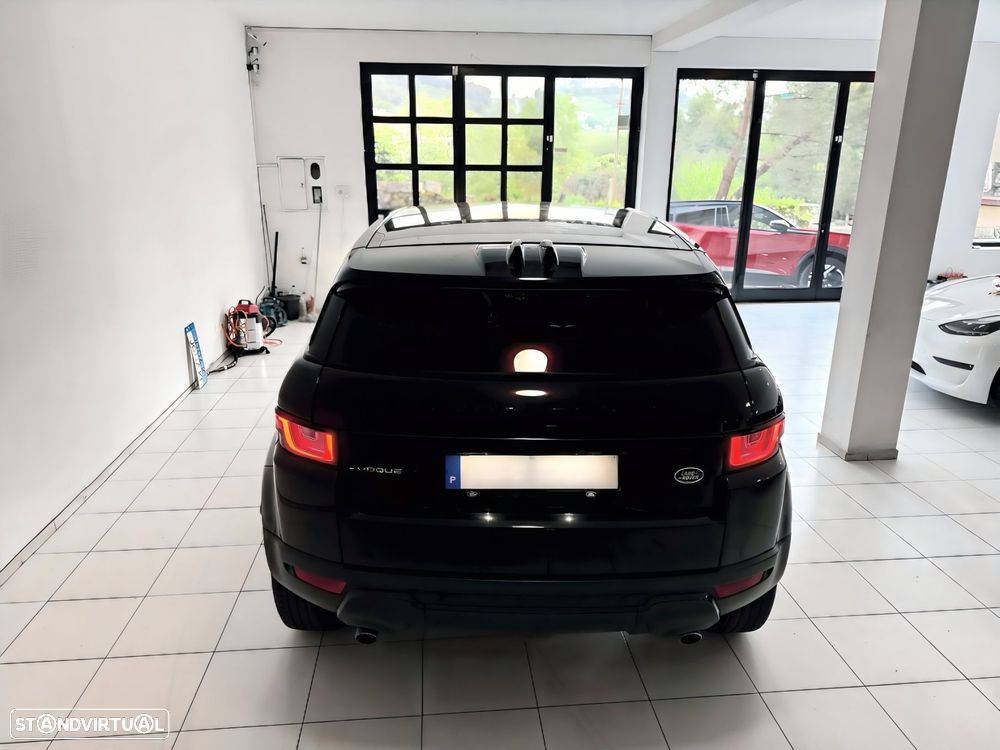 Land Rover Range Rover Evoque 2.0 TD4 SE Dynamic Auto - 1