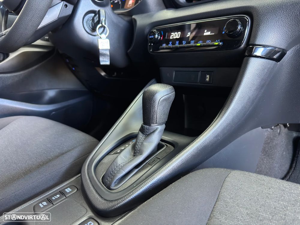 Toyota Yaris 1.5 HDF Comfort Plus - 7