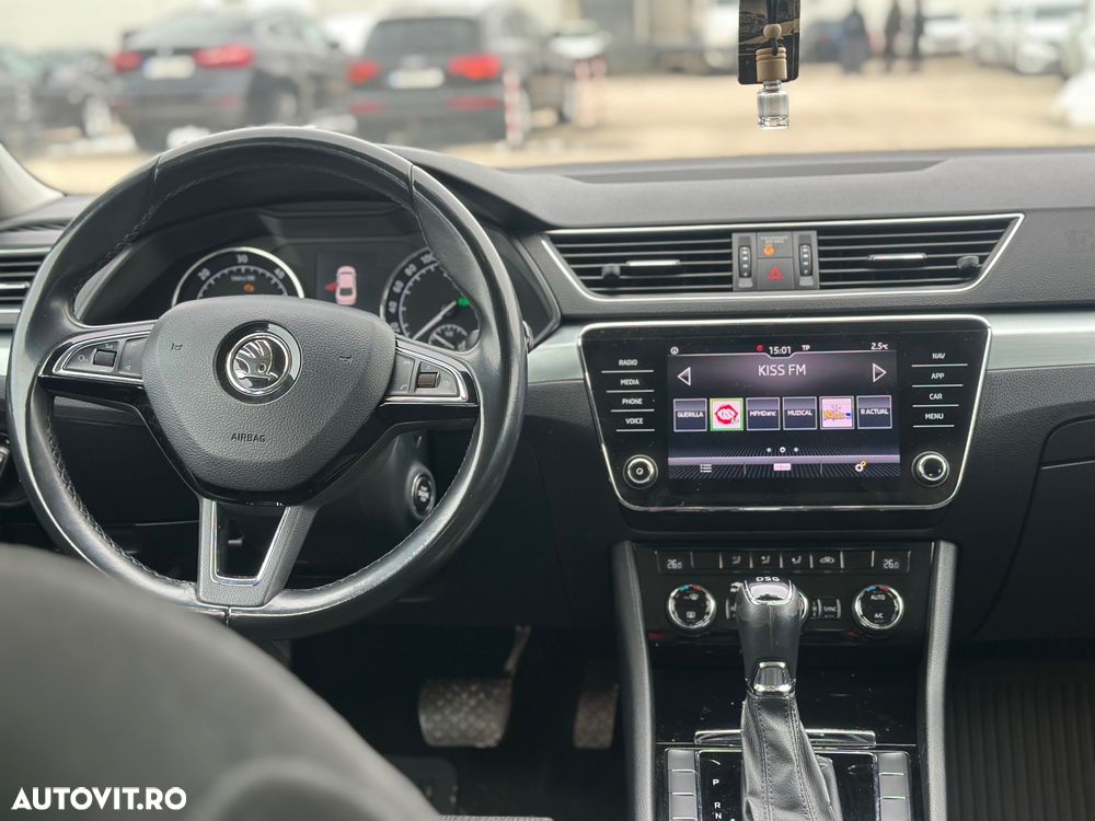 Skoda Superb 2.0 TDI DSG Style - 8