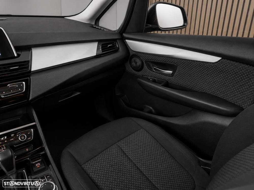 BMW 225xe Active Tourer Advantage - 33