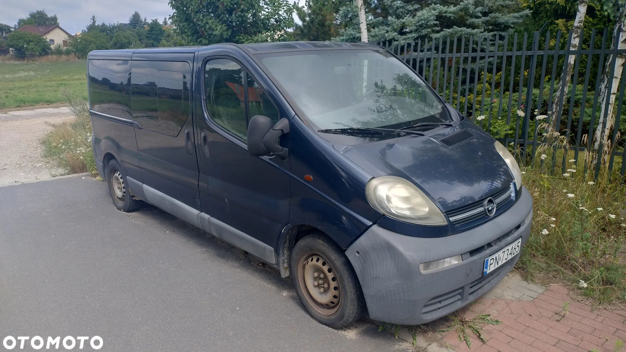 Opel Vivaro - 1