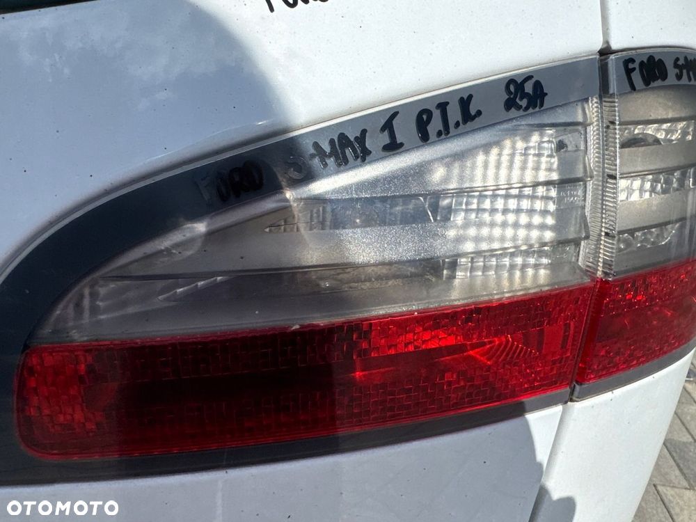 FORD S-MAX MK1 LAMPA PRAWA TYLNA PRAWY TYŁ Z KLAPY W KLAPĘ - 6