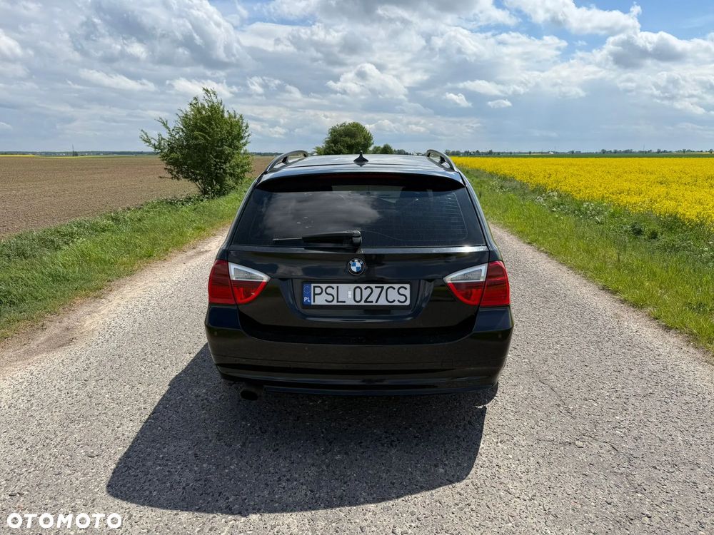BMW Seria 3 320d DPF - 5