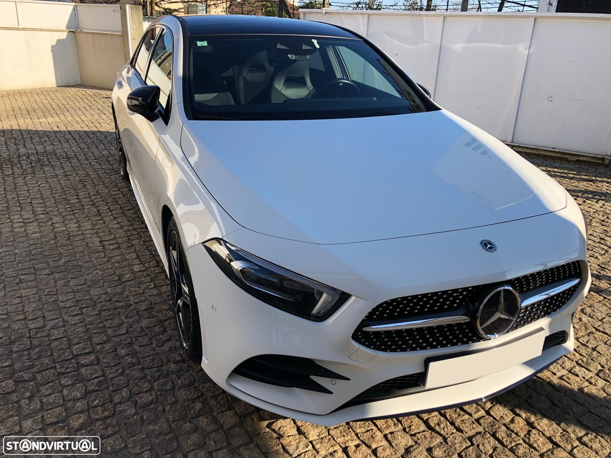 Mercedes-Benz A 180 d 7G-DCT AMG Line - 1