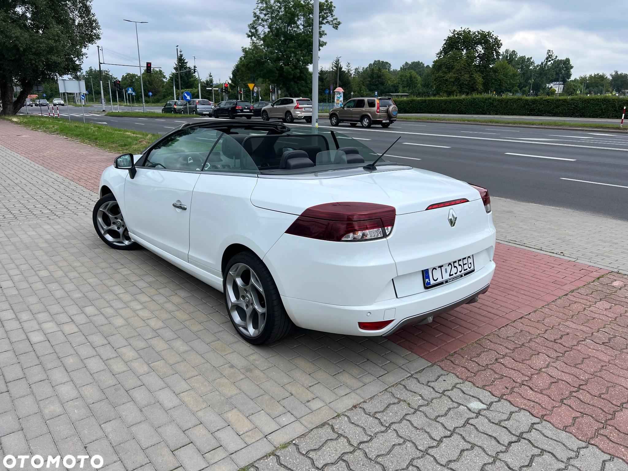 Renault Megane TCe 180 Coupe Dynamique - 8