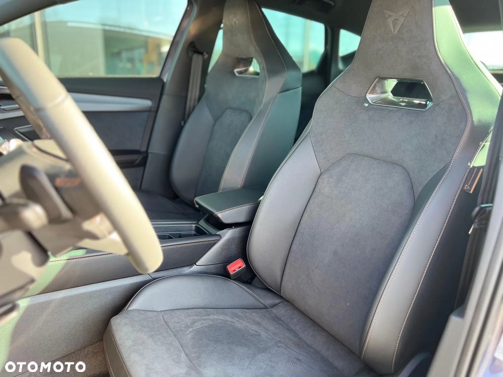 Cupra Formentor 1.5 eTSI mHEV DSG - 19