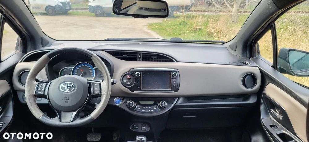 Toyota Yaris 1.5 VVT-i Style Selection - 16