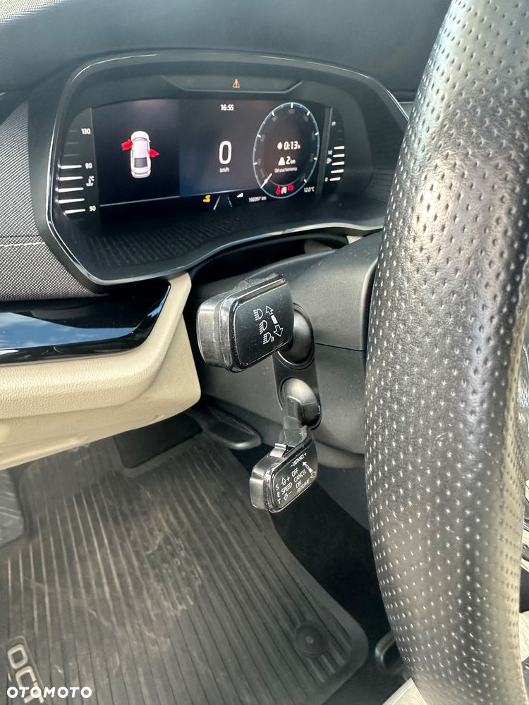 Skoda Octavia 1.5 TSI ACT Style - 15