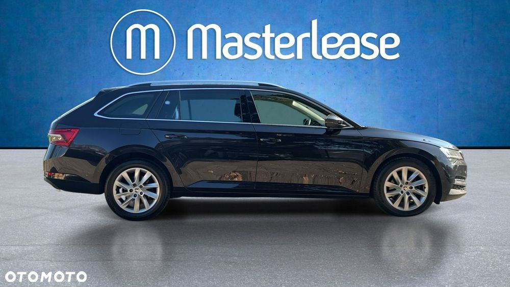 Skoda Superb 2023 photo 4