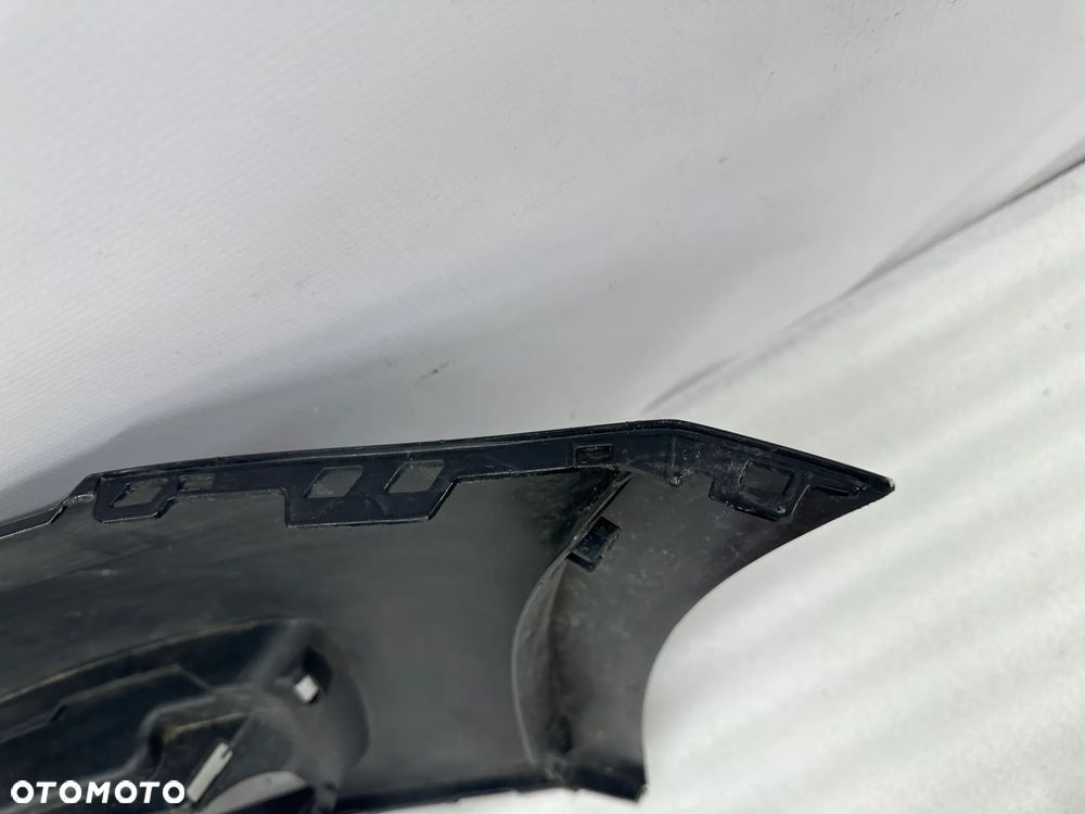 AUDI Q5 8R0 08- BOCZNA CZĘŚĆ / NAROŻNIK PRAWY ZDERZAKA PRZEDNIEGO PRZÓD BEZ SPRYSKÓW I PDC , NR 8R0807438 , NR AUKCJI BZ18 - 12