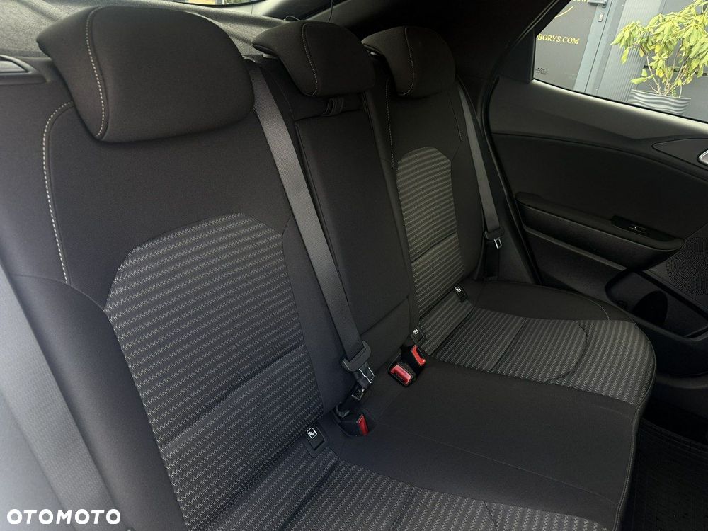 Kia XCeed 1.5 T-GDI M DCT - 33