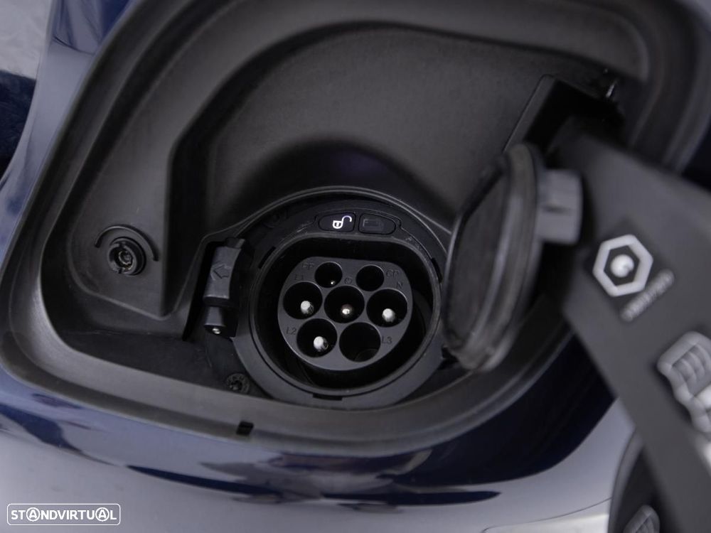 Mercedes-Benz C 300 de T 9G-TRONIC AMG Line - 15