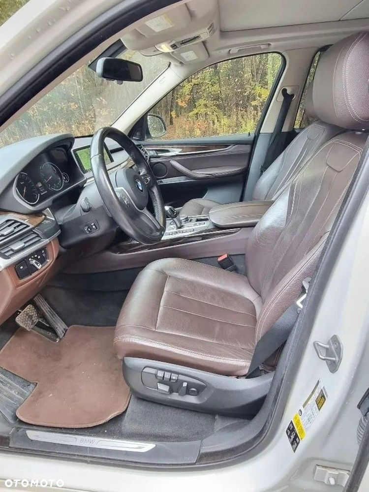 BMW X5 xDrive35i Sport-Aut - 26