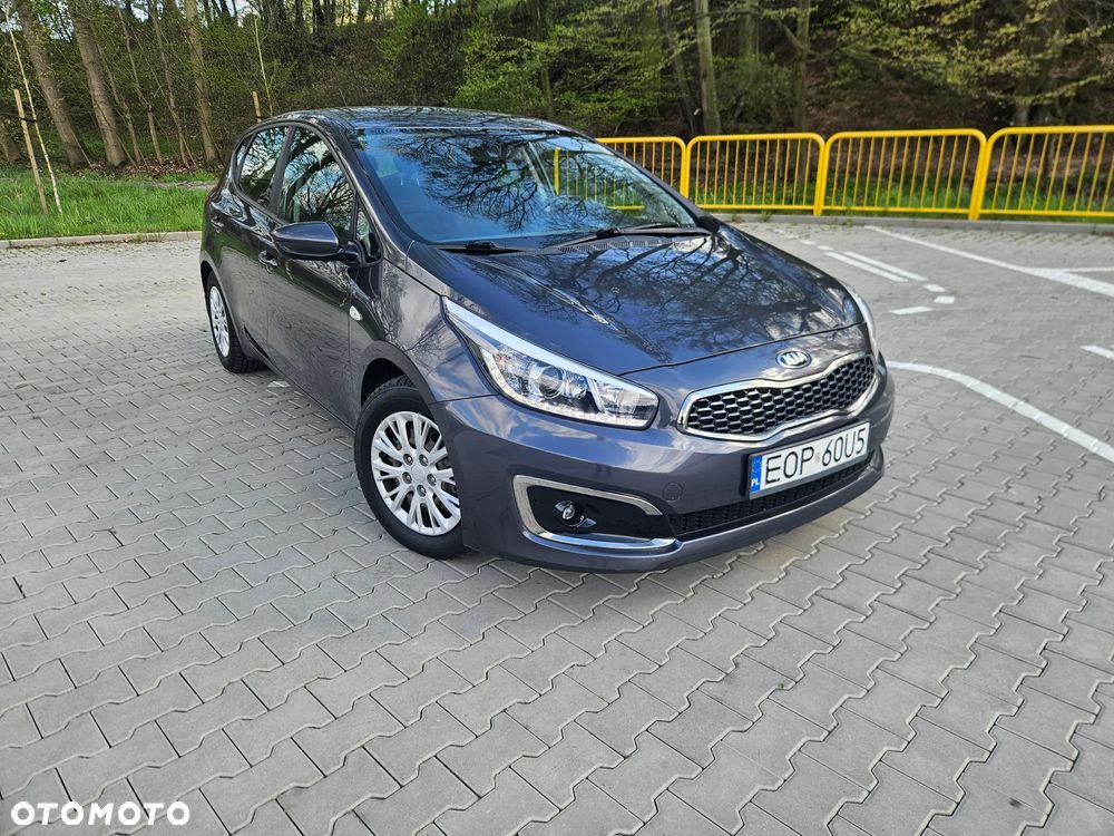 Kia Ceed 1.4 M - 11