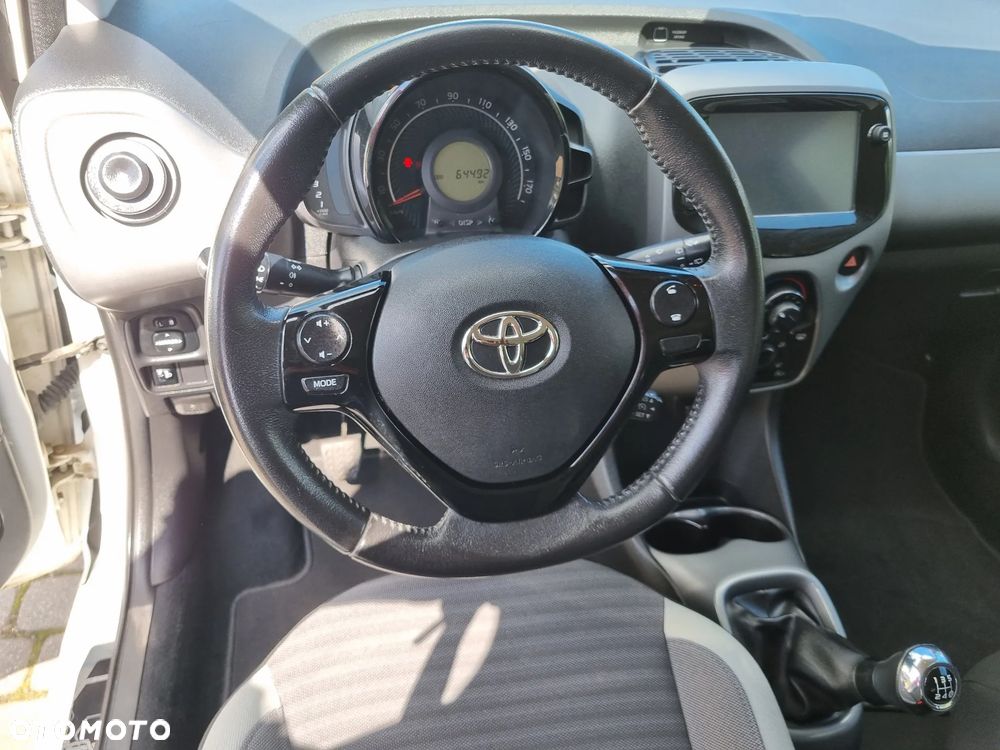 Toyota Aygo x-style - 14
