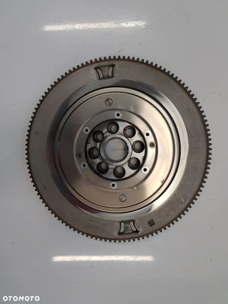 Koło zamachowe dwumasowe BMW 3.0i B58B30C G20 G30 G21 G11 G01 X3 G02 X4 G05 X5 G06 X6 G07 X7 - 5