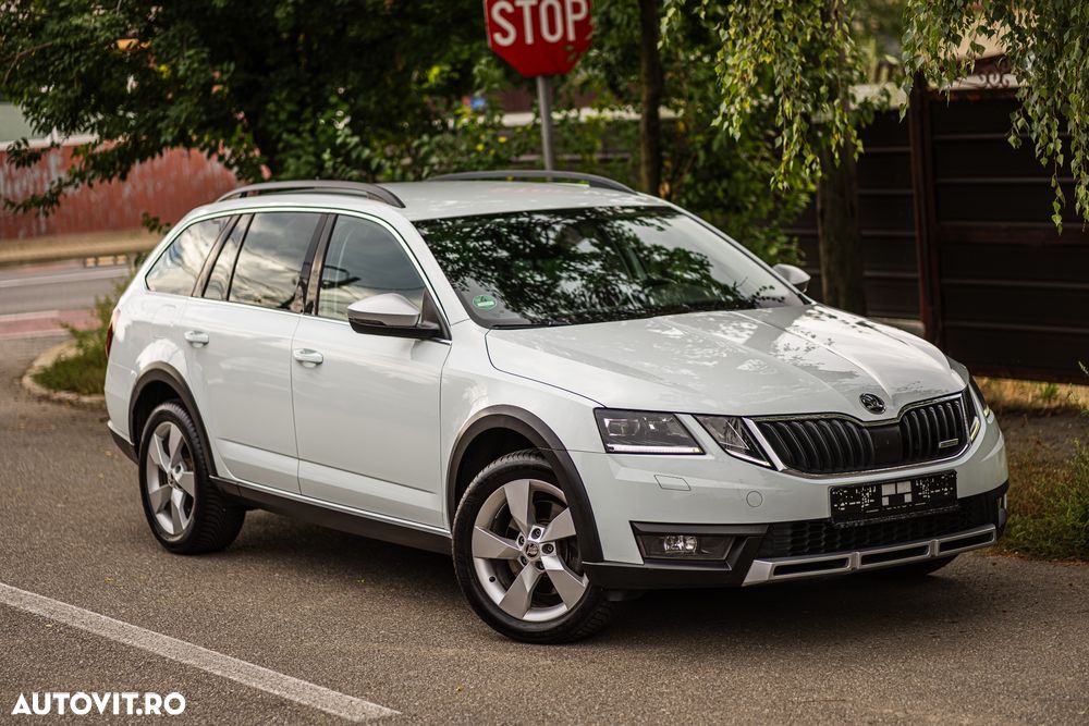 Skoda Octavia 2.0 TDI 4x4 DSG Scout - 22