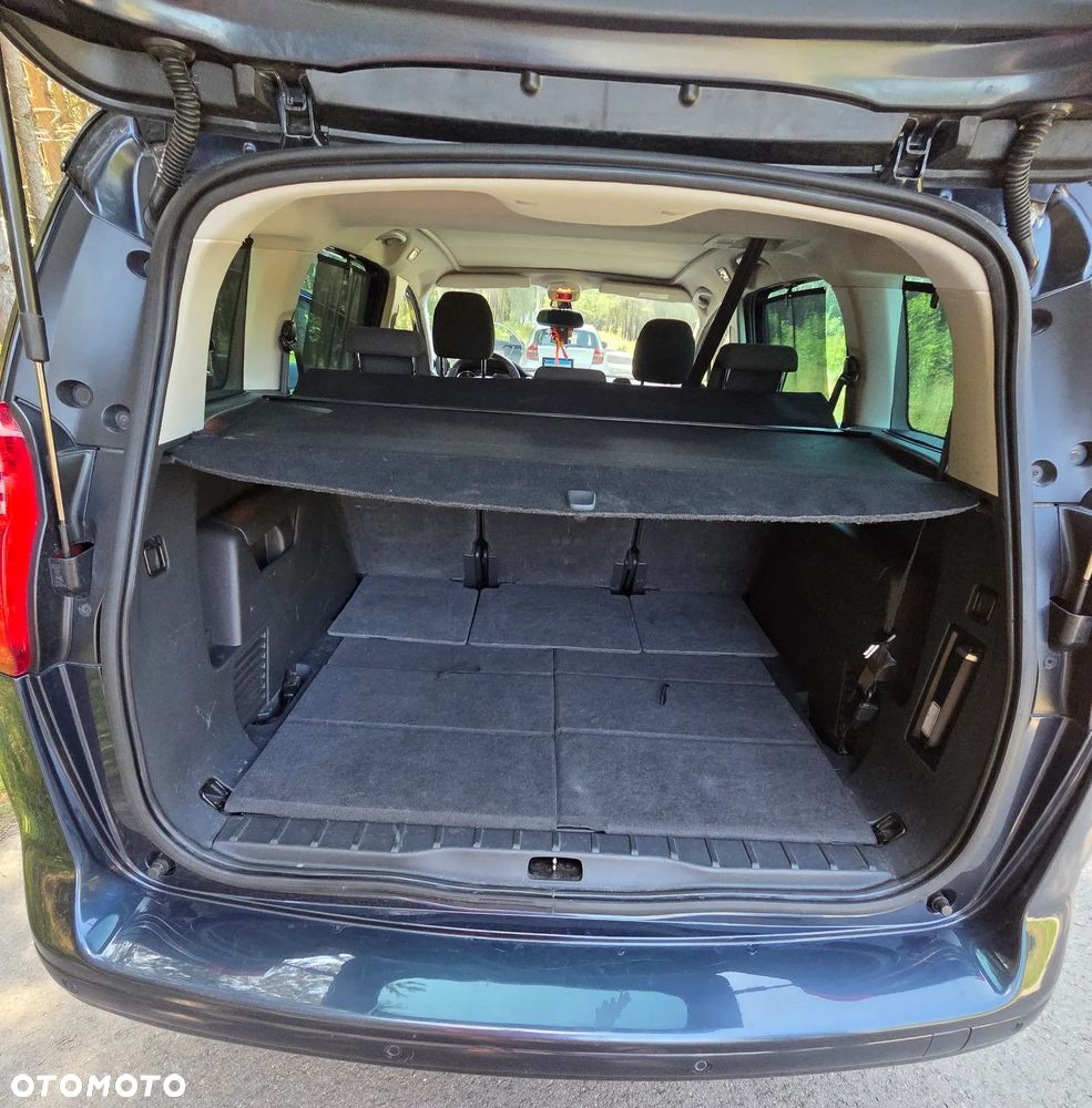 Peugeot 5008 2.0 HDi Allure 7os - 13