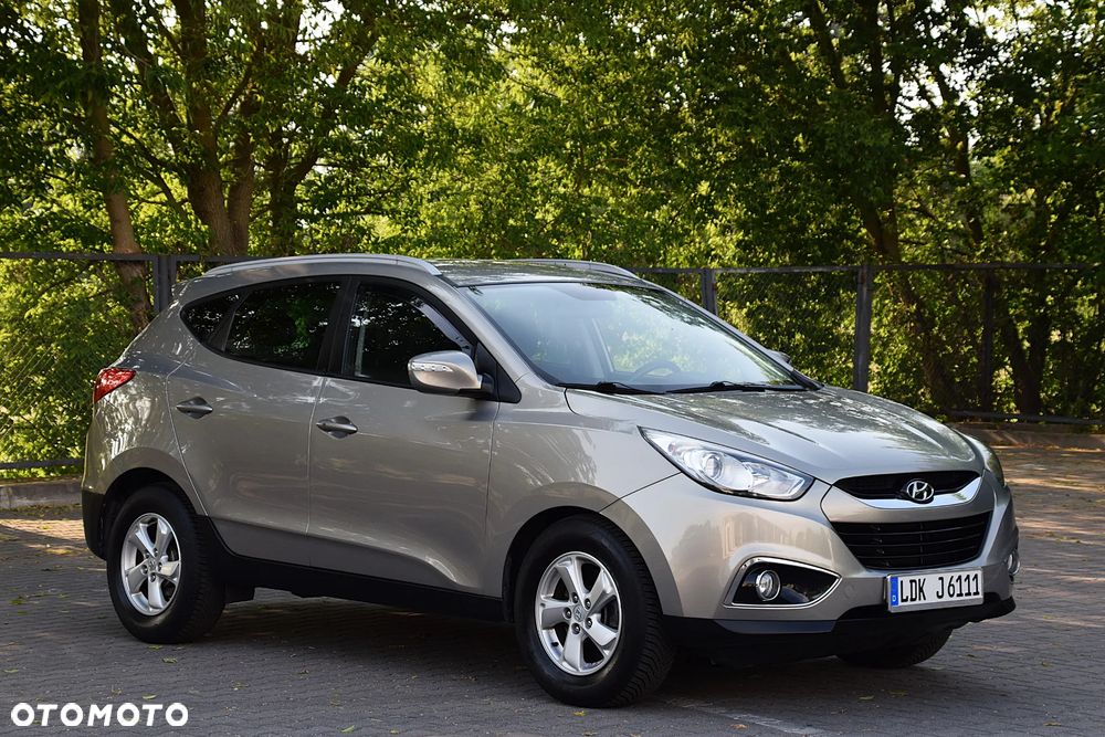 Hyundai ix35 2.0 CRDi 4WD Automatik Premium - 12