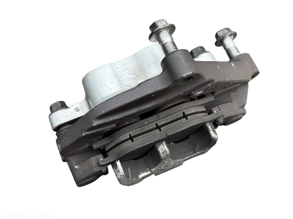 Zacisk przód P  Yamaha TMAX T-MAX  500  01-06R - 2