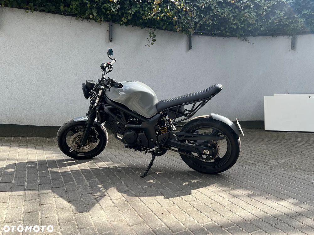 Suzuki SV - 4
