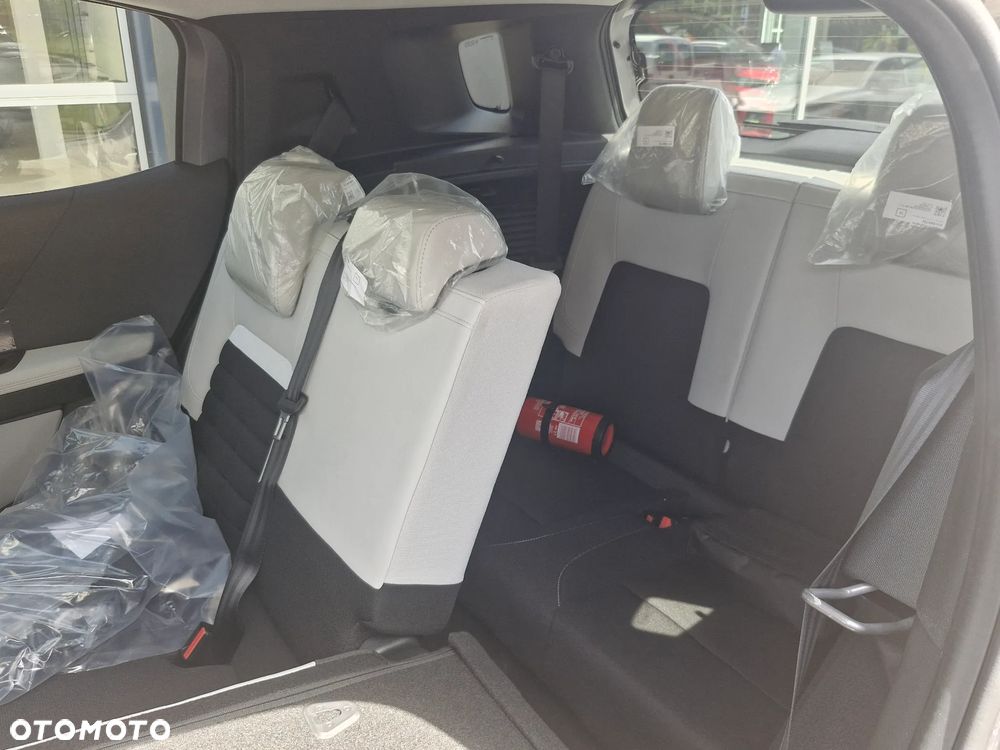 Citroën C3 Aircross 1.2 mHEV Max S&S eDCT6 - 15