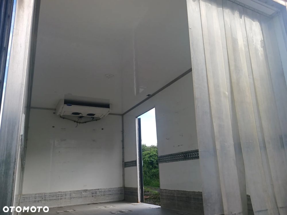 Mitsubishi Canter Fuso 9C18 3.0 180 KM 198 tyś km Izoterma Chłodnia 2019r Mroźnia Agregat Winda KLIMA SALON 230V - 29