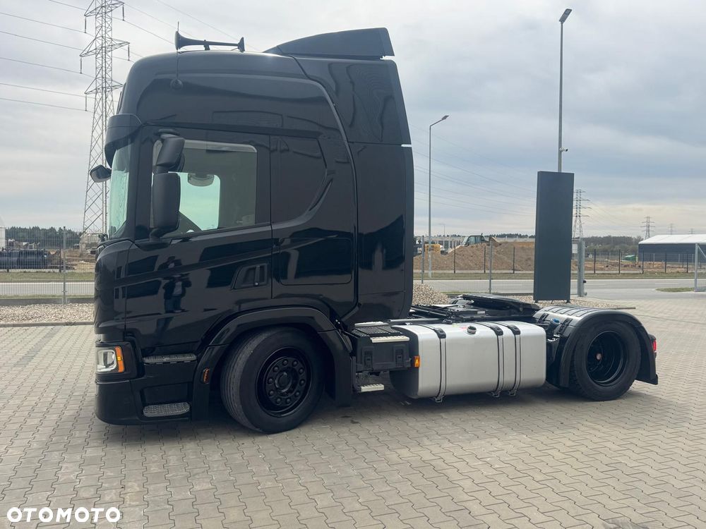 Scania P410/ MEGA LOWDECK/ RUCHOME SIODŁO/ 240Tyskm/ ZAWIESZENIE FULL PODUSZKA/ FULL LEDY/ KLIMA POSTOJOWA - 2