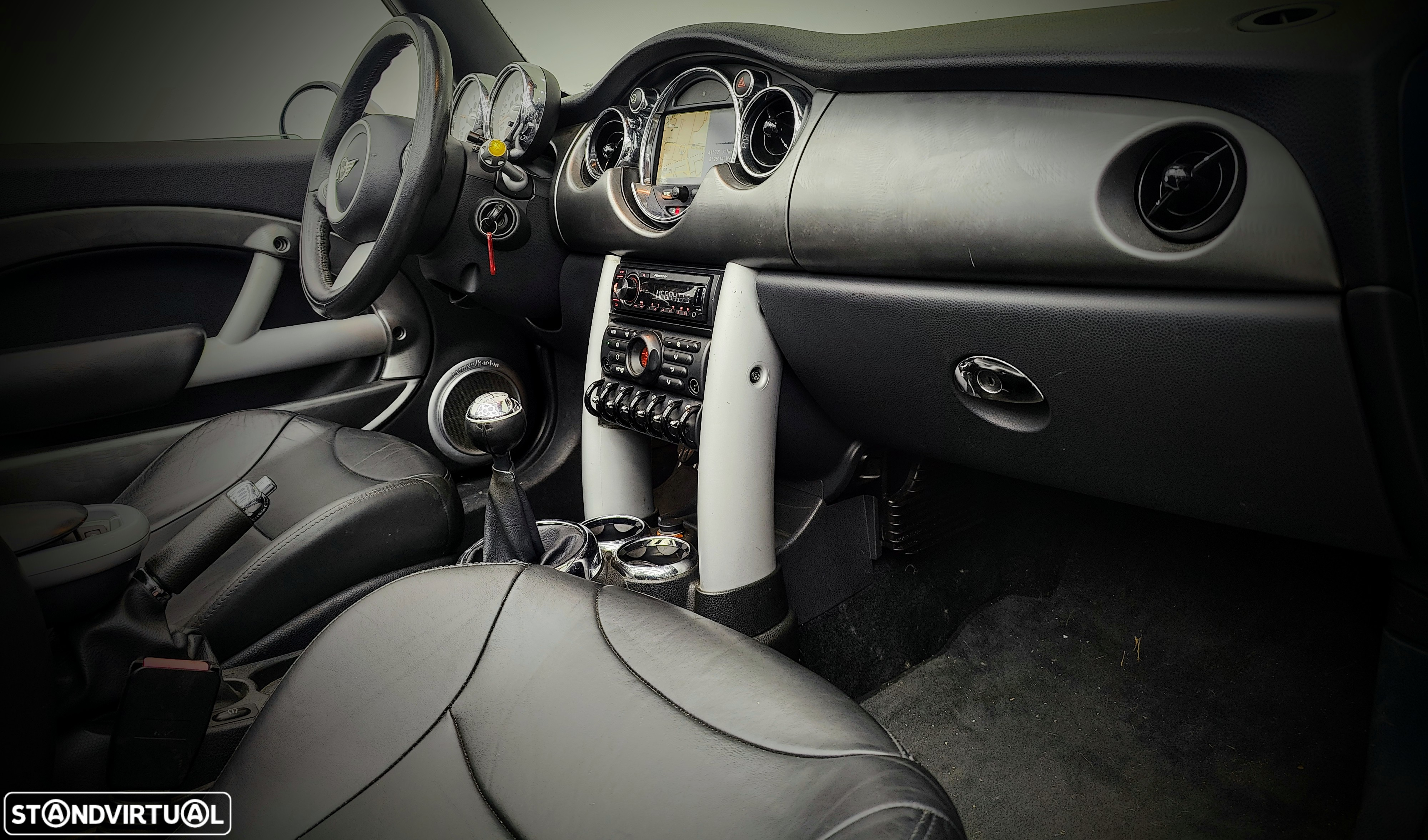 MINI Cabrio Cooper S - 5
